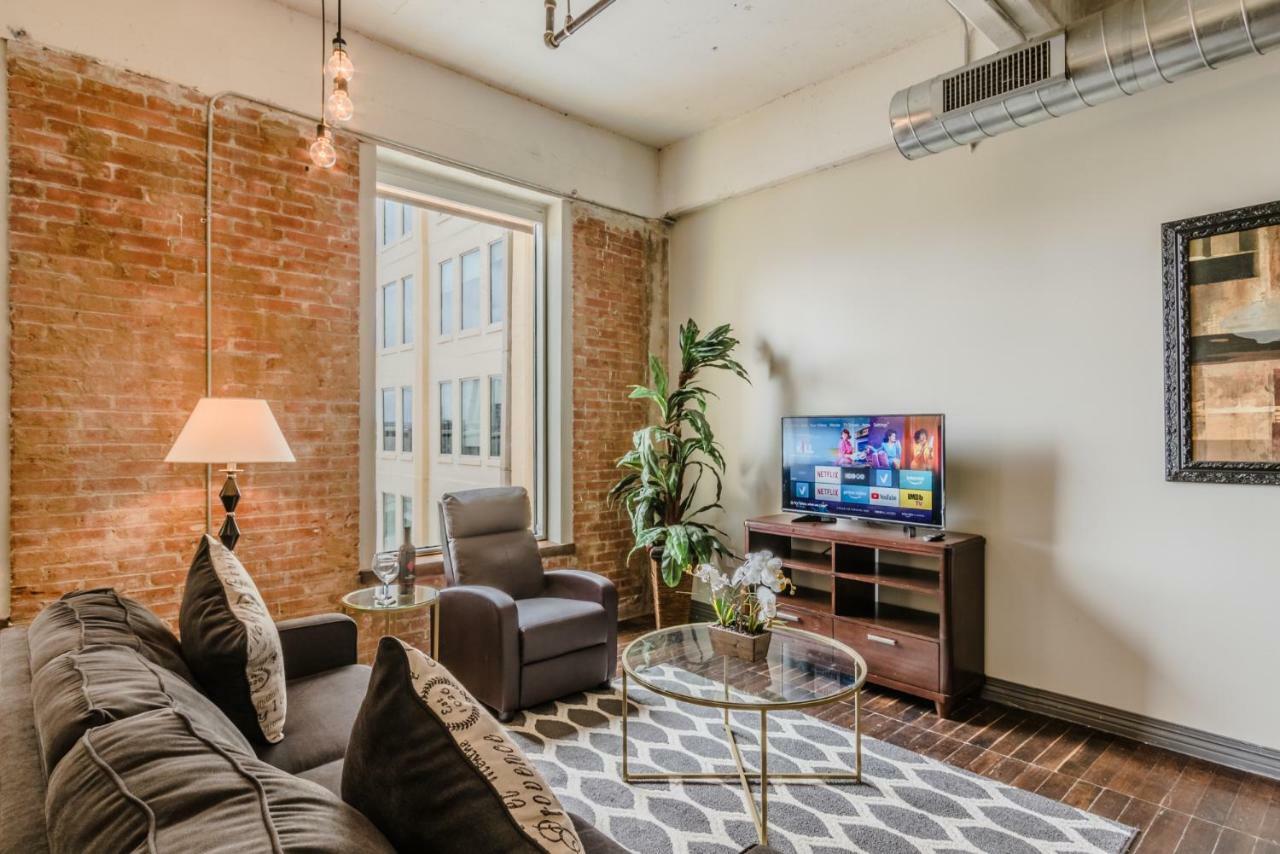 Regal Stays Corporate Apartments - Downtown ダラス エクステリア 写真