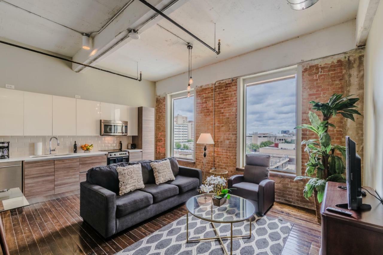 Regal Stays Corporate Apartments - Downtown ダラス エクステリア 写真