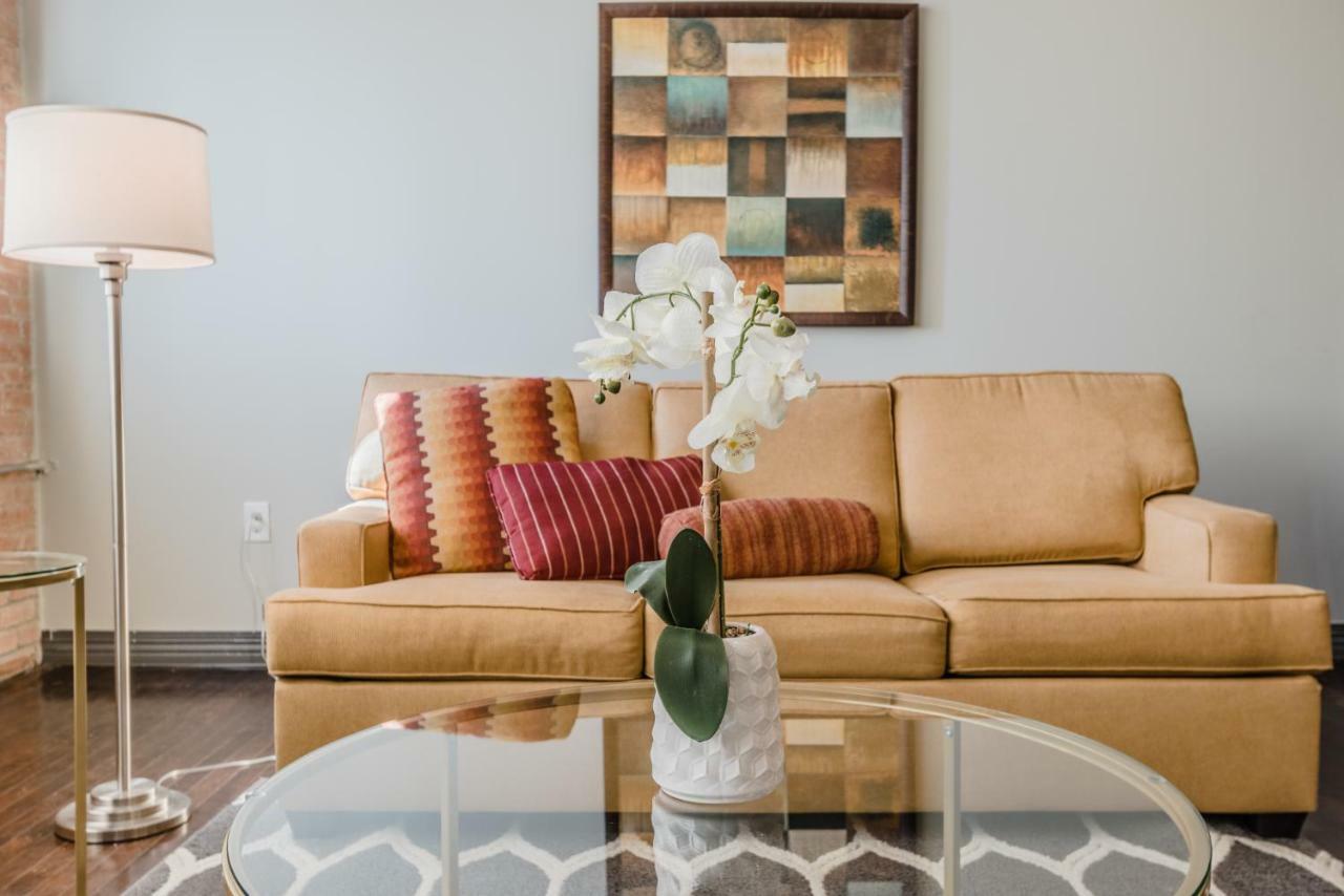 Regal Stays Corporate Apartments - Downtown ダラス エクステリア 写真