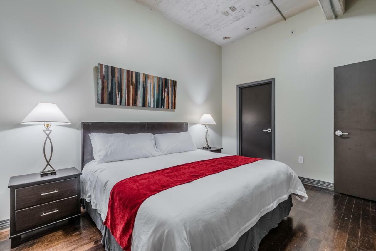 Regal Stays Corporate Apartments - Downtown ダラス エクステリア 写真