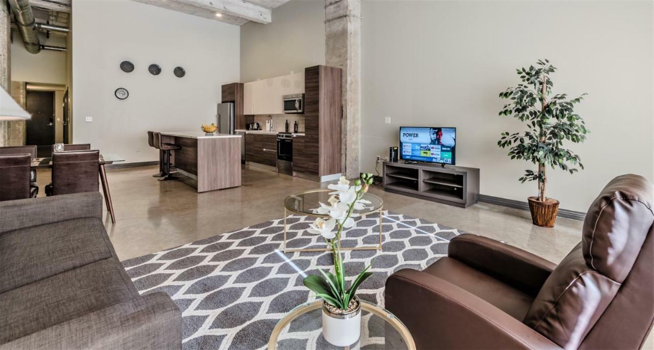 Regal Stays Corporate Apartments - Downtown ダラス エクステリア 写真