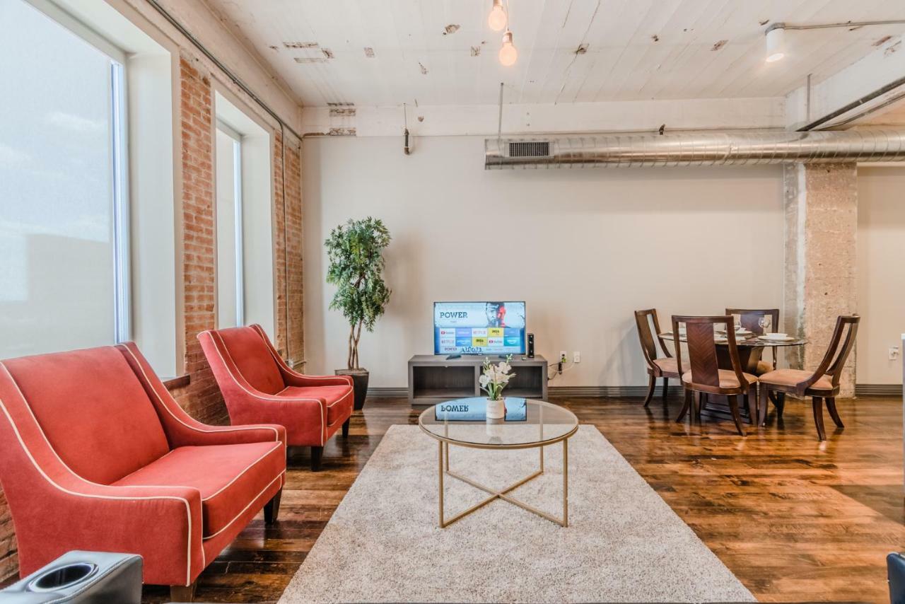 Regal Stays Corporate Apartments - Downtown ダラス エクステリア 写真