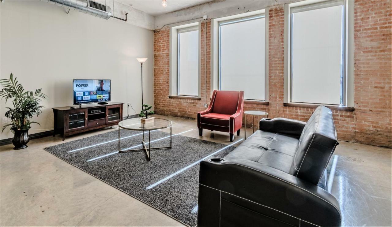 Regal Stays Corporate Apartments - Downtown ダラス エクステリア 写真