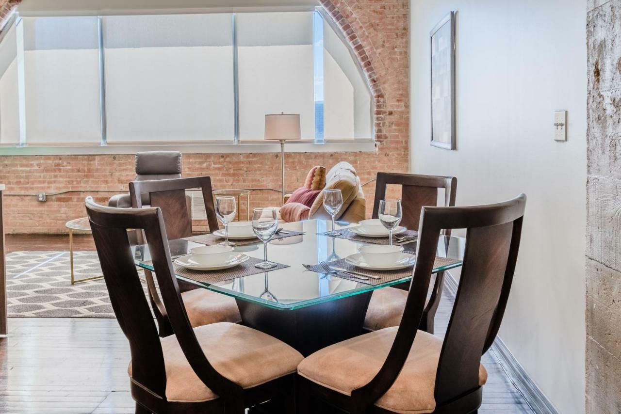 Regal Stays Corporate Apartments - Downtown ダラス エクステリア 写真