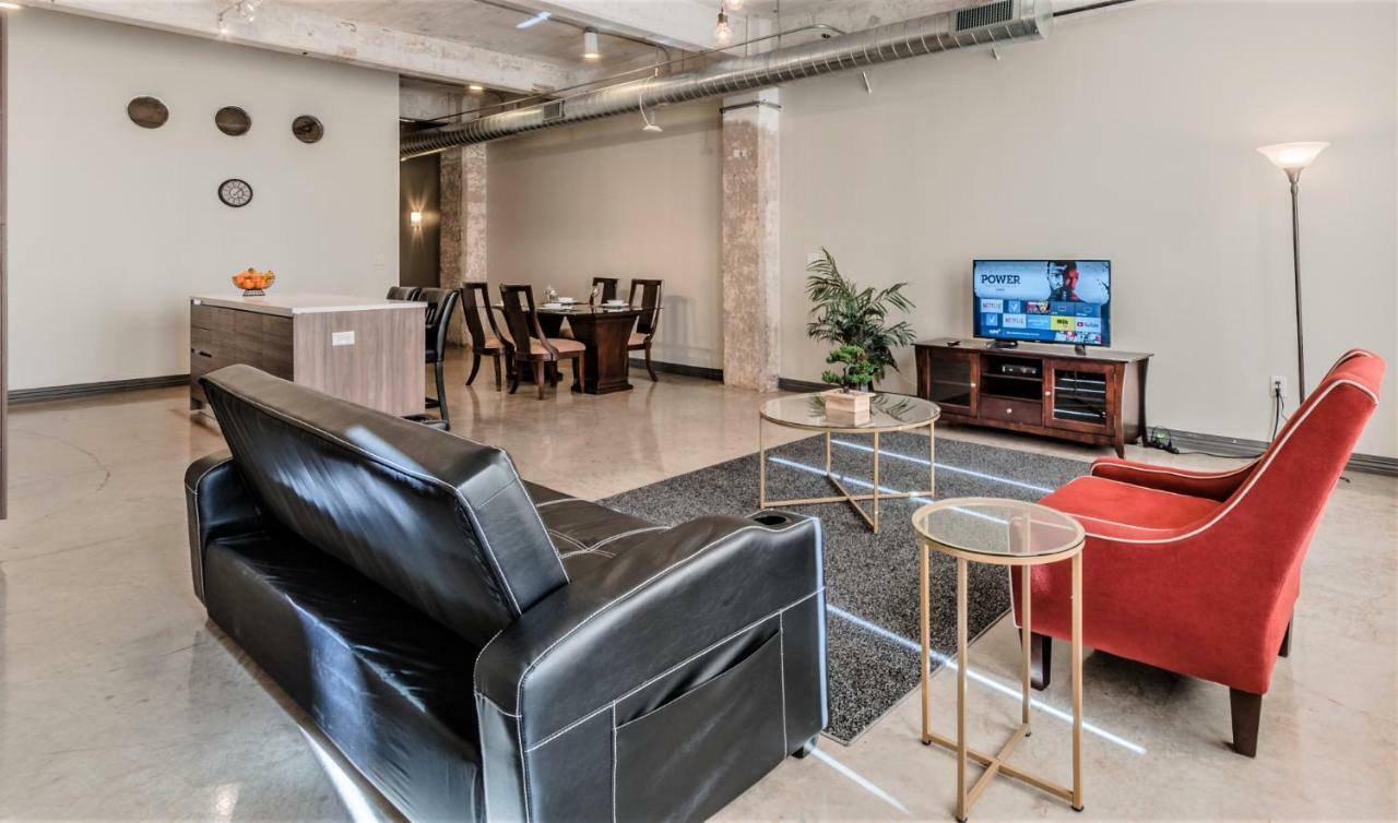 Regal Stays Corporate Apartments - Downtown ダラス エクステリア 写真